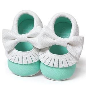 Baby Girl Non-Slip Tassle Shoes